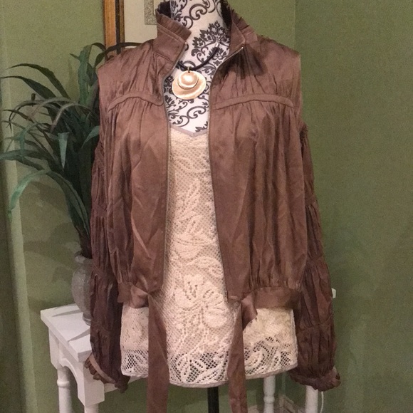 Satin rouched jacket - Picture 6 of 6